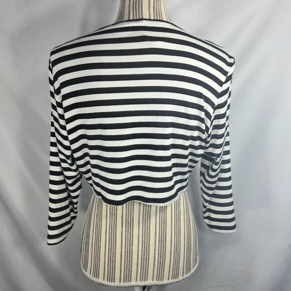 Comfy U.S.A. Black & White Striped 3/4 Sleeve Tie Front Hem Shrug Size Medium - Picture 4 of 8
